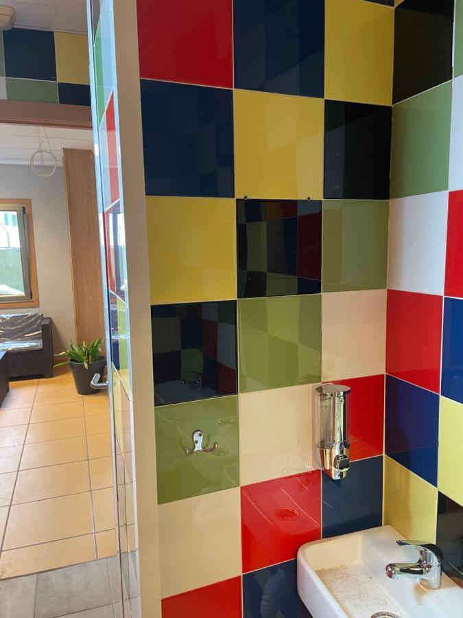 Hostel Cangas Bagian luar foto