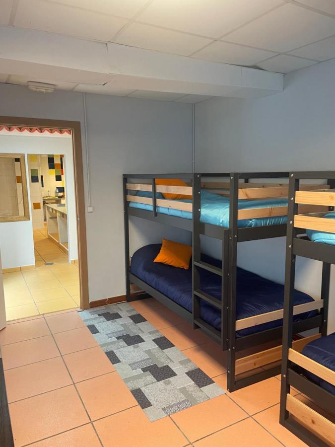 Hostel Cangas Bagian luar foto