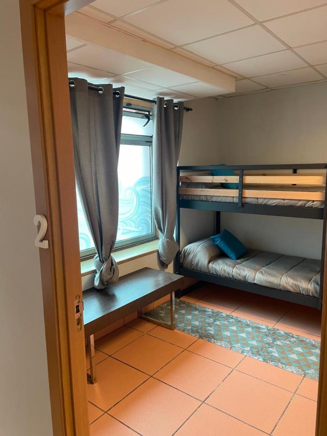 Hostel Cangas Bagian luar foto
