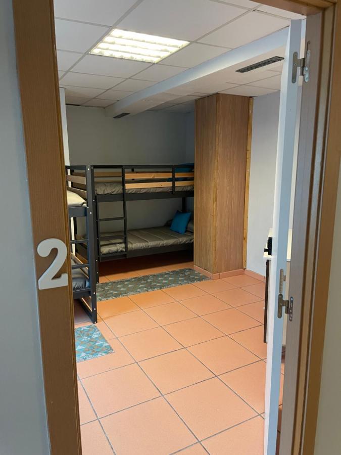 Hostel Cangas Bagian luar foto