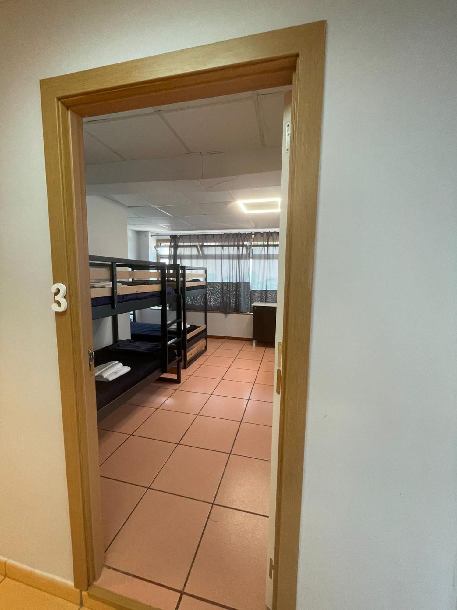 Hostel Cangas Bagian luar foto